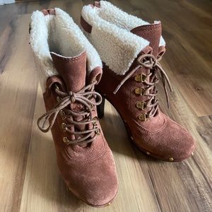 BCBGeneration Suede Melo Latte Booties Faux Fur Size 9
